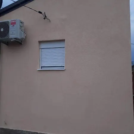 Ljubovic Apartman Podgorica Buitenkant foto