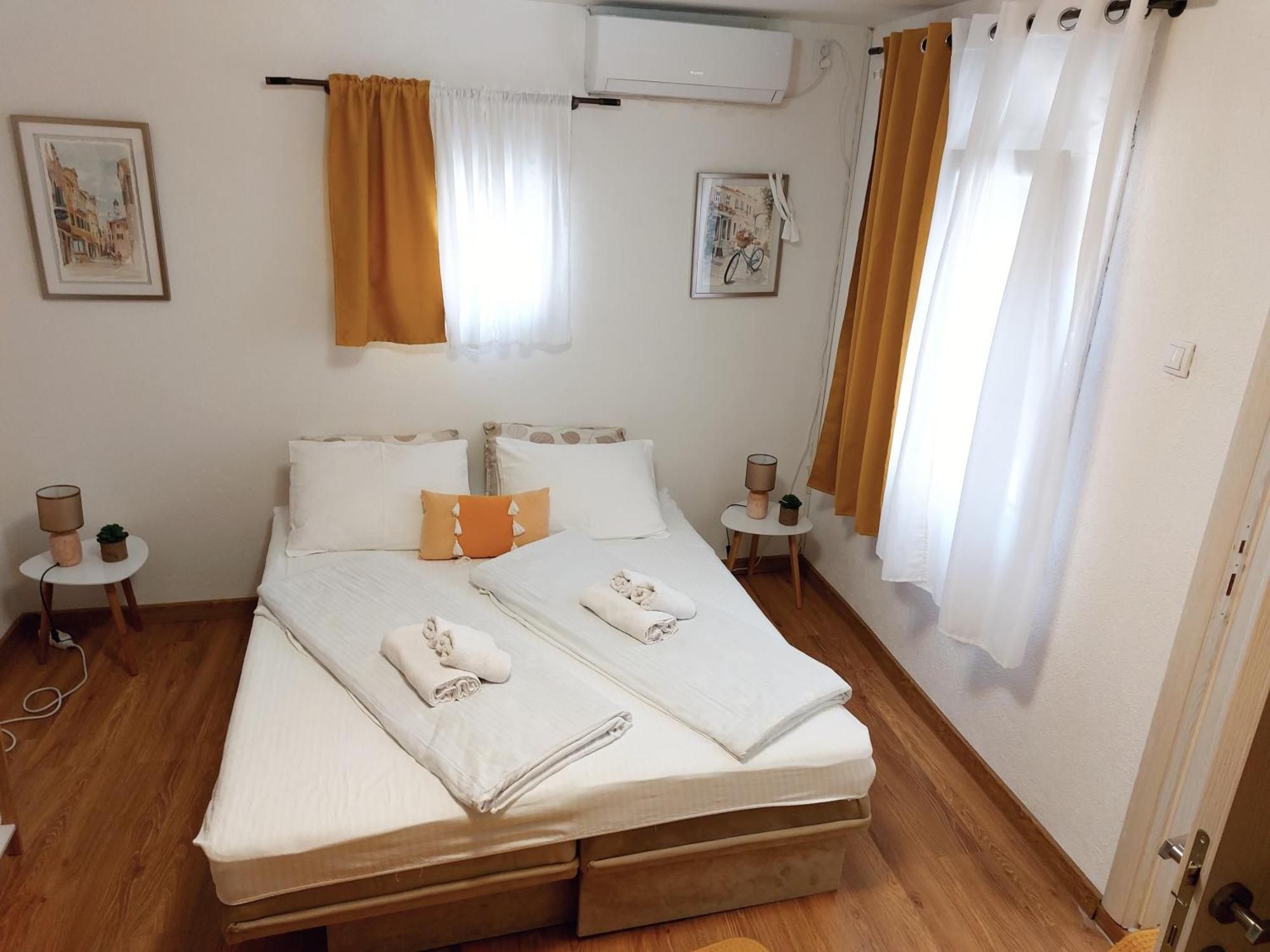 Apartment Ljubovic *